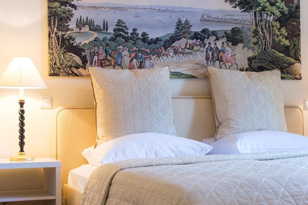 Dirazi Guesthouse & Apartments Gmbh Frankfurt am Main Kültér fotó
