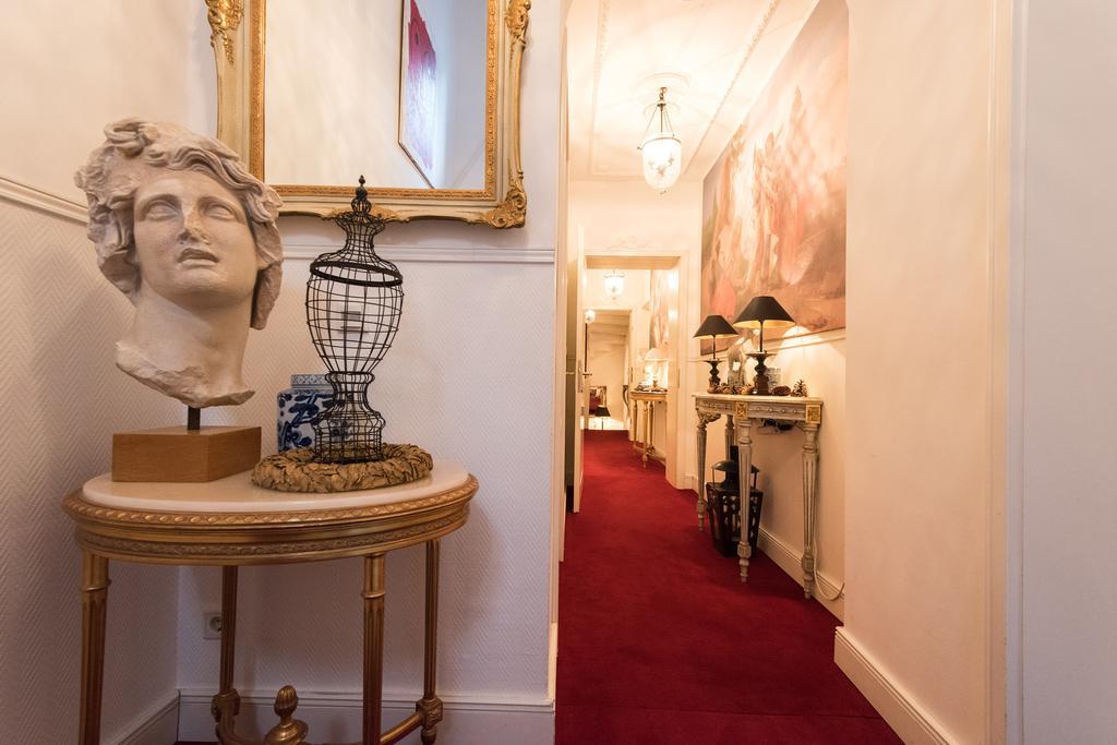 Dirazi Guesthouse & Apartments Gmbh Frankfurt am Main Kültér fotó