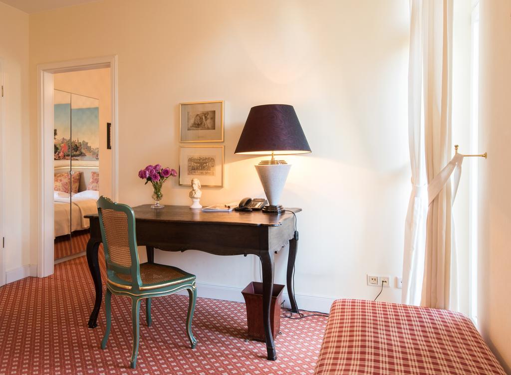 Dirazi Guesthouse & Apartments Gmbh Frankfurt am Main Kültér fotó