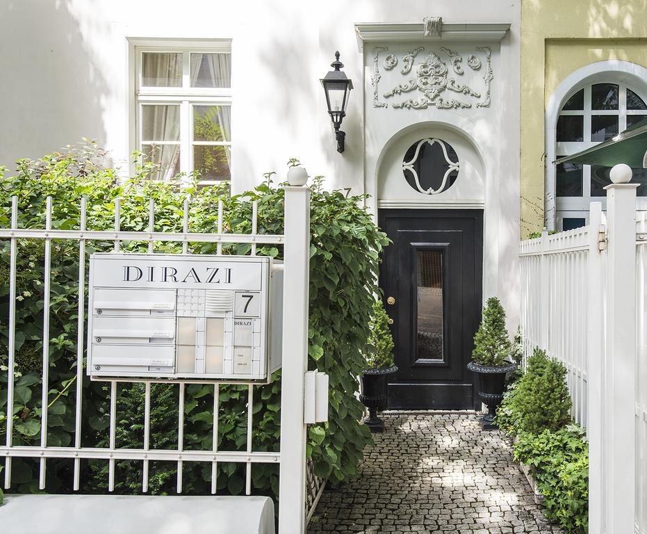 Dirazi Guesthouse & Apartments Gmbh Frankfurt am Main Kültér fotó